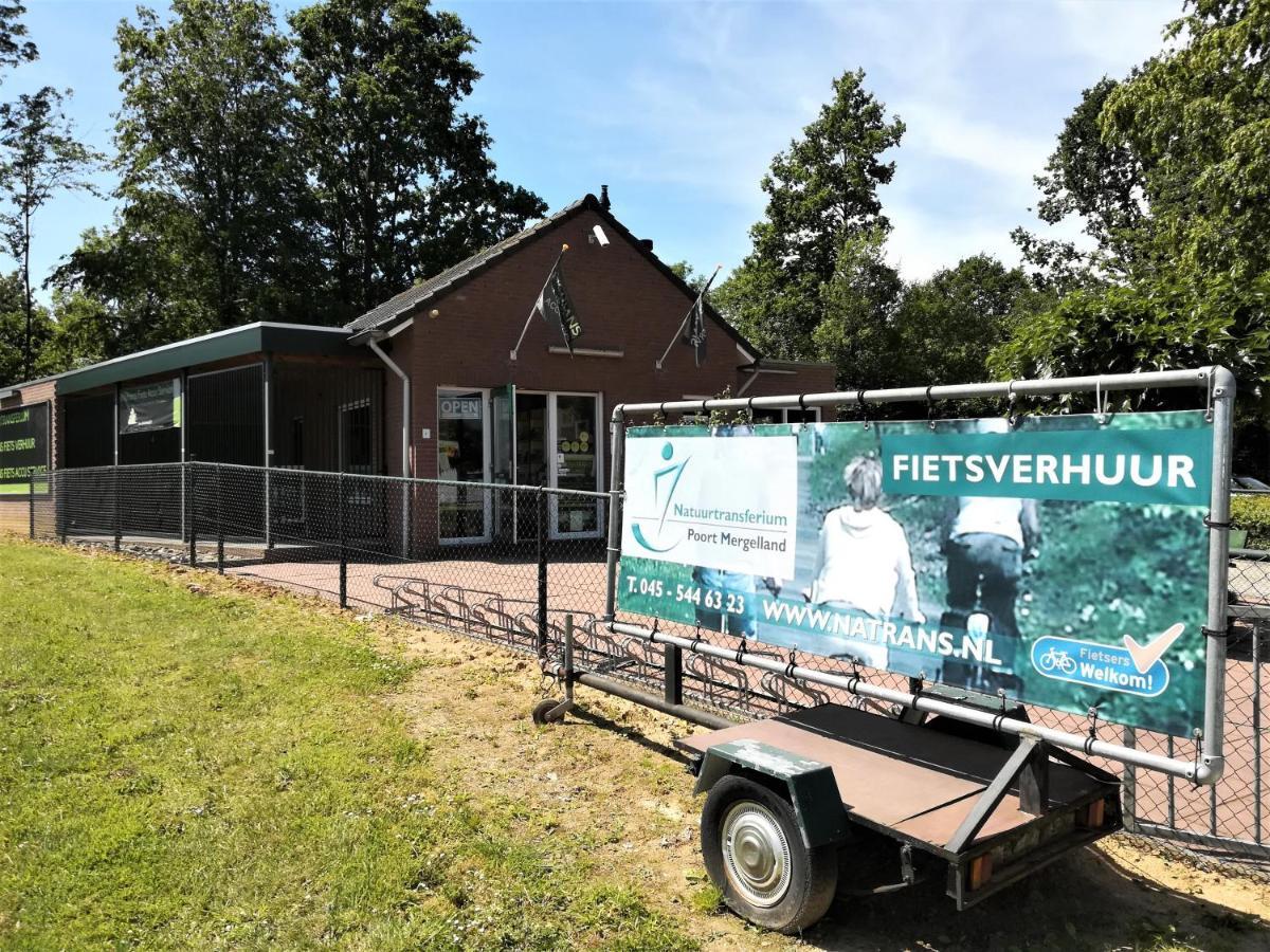 4-Pers Vakantiebungalow In Het Heuvelland Villa Simpelveld Eksteriør billede